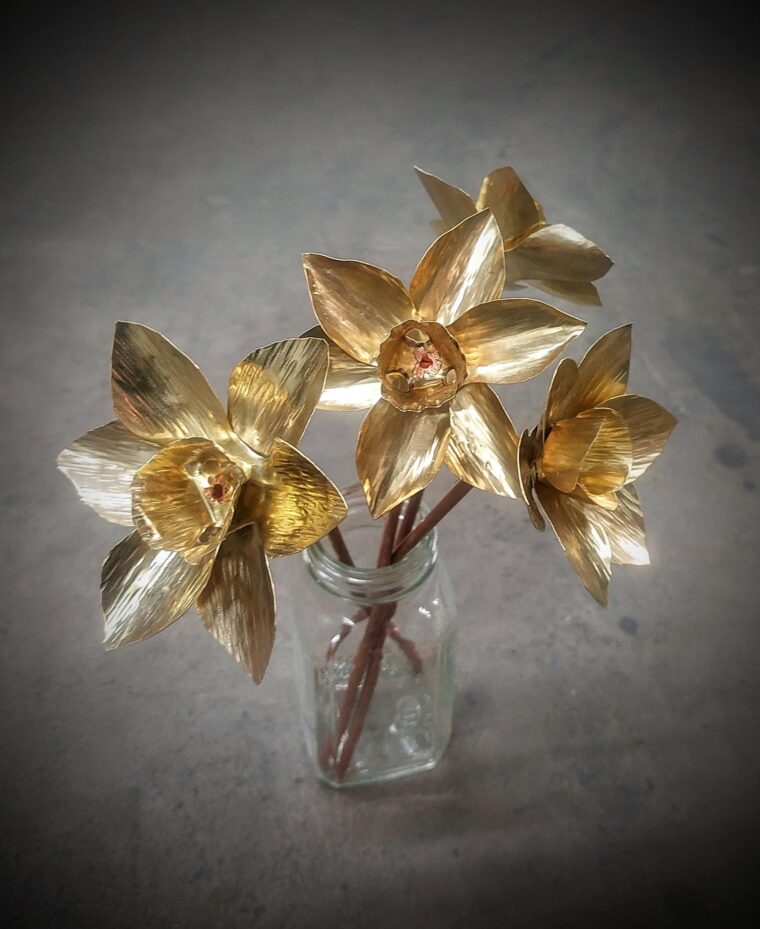 Brass Daffodil - Image 3