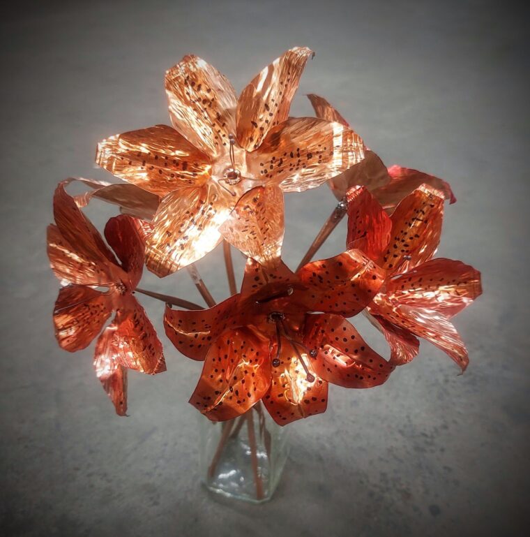 Copper Day Lily - Image 2